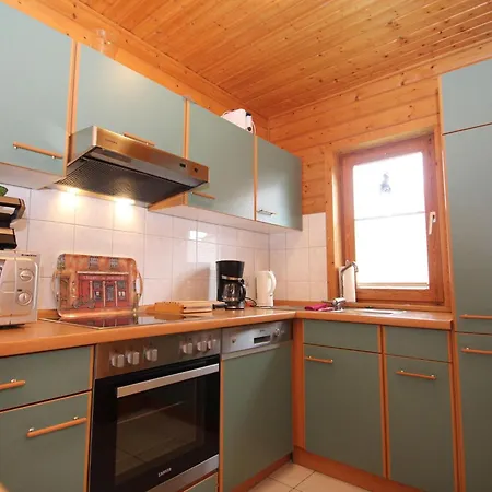 Doppelhaushaelfte In Holiday home Hasselfelde